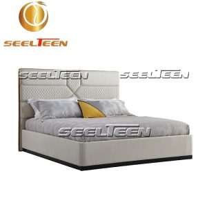 Superior King Room Bed