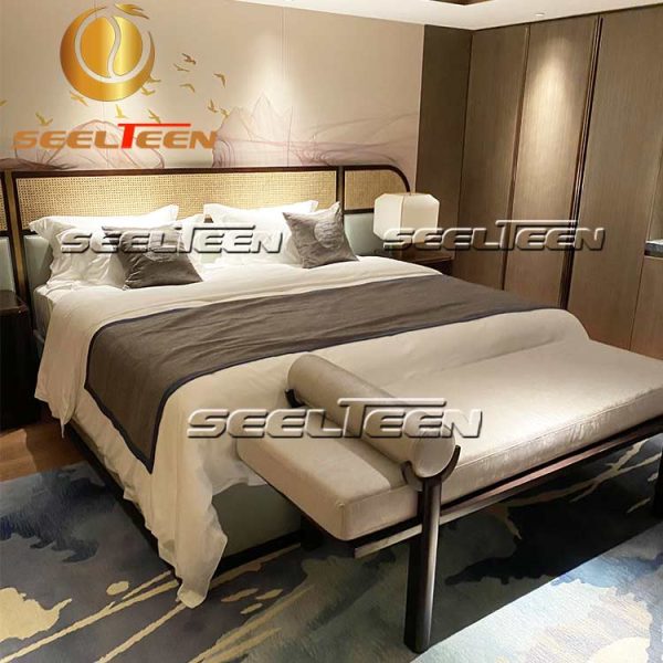 Modern bed room set