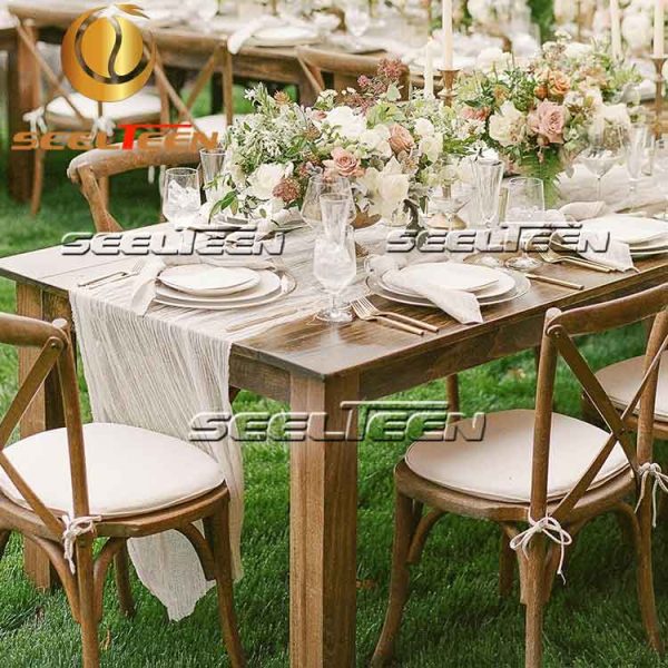 Wood wedding table