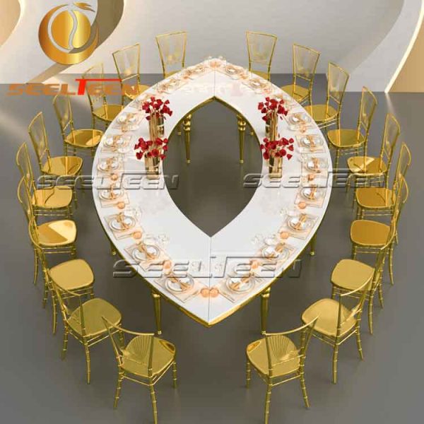 Luxury wedding table