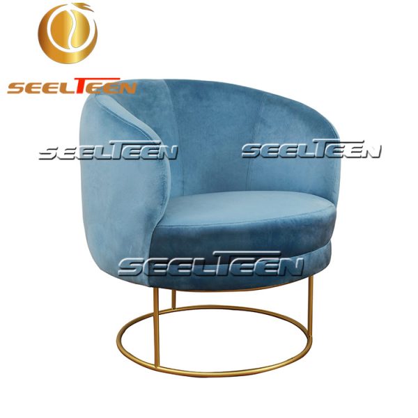 Bella Blue Velvet Chair