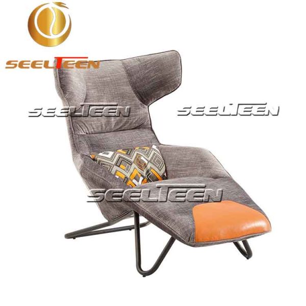 Lounge Chair with Cushion