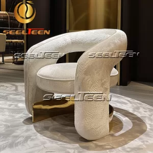 Luxurious Comfort Armchair